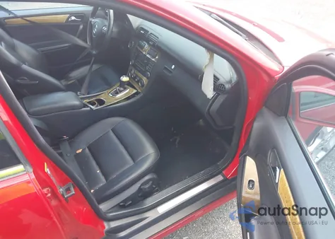 2007 Mercedes-Benz C 230 Sport из США, поврежденный, VIN WDBRF52H67F926317